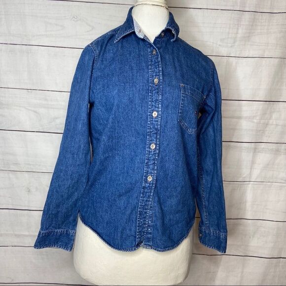 Tommy Hilfiger Tops - Tommy Hilfiger denim button up size small